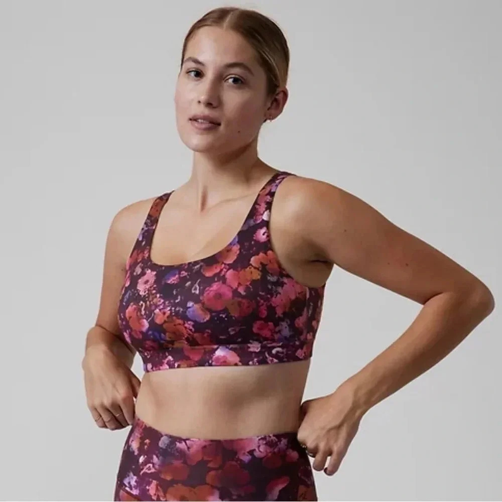 Athleta Exhale Bra - Size Small